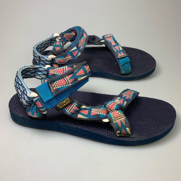 teal tevas